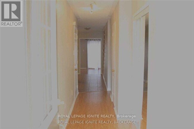 Photo - 34 Sugarberry Dr