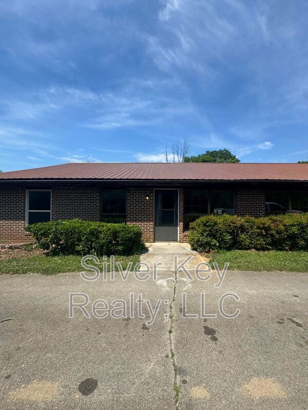 Building Photo - 311 Sunset Dr Unit 1