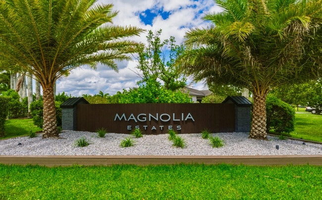 Building Photo - 17130 Magnolia Estates Dr