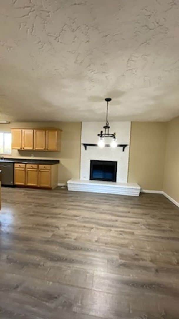 Photo - 3-bedroom, 3-bathroom