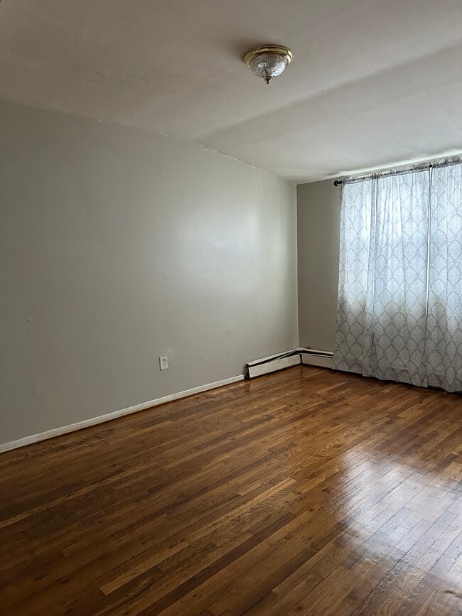 Photo - 18637 140th Ave