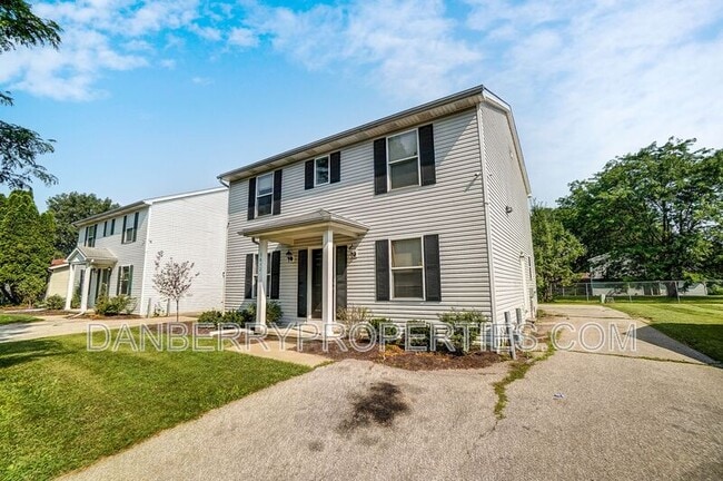 Photo - 3612 Willow Run Dr