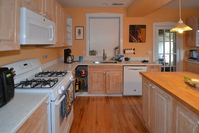 Photo - 3731 N Janssen Ave Unit J09P