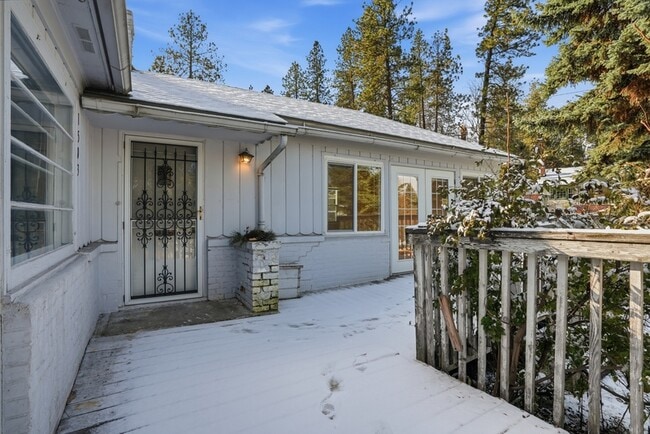 Photo - 1503 South Southeast Boulevard