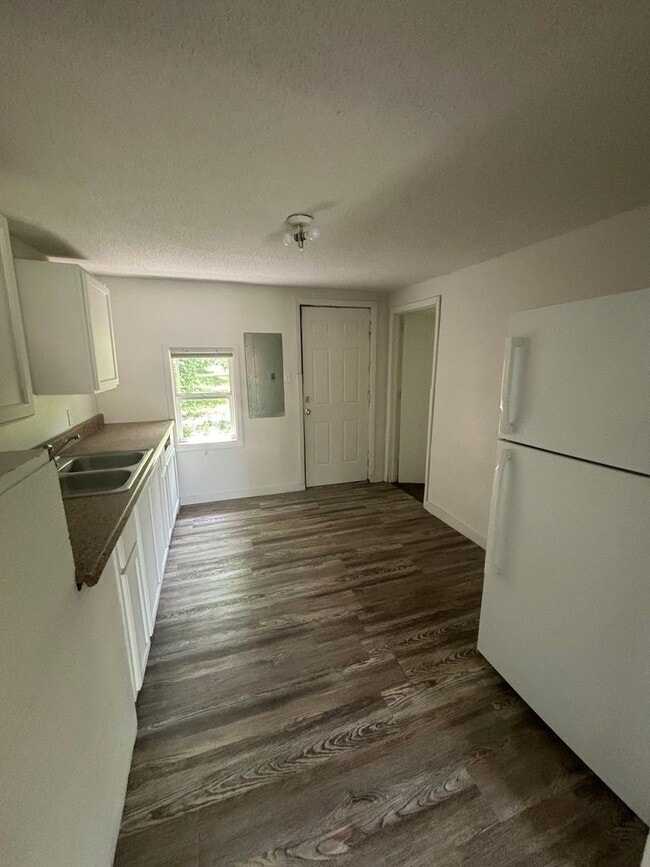 Photo - 1707 SE 24th St