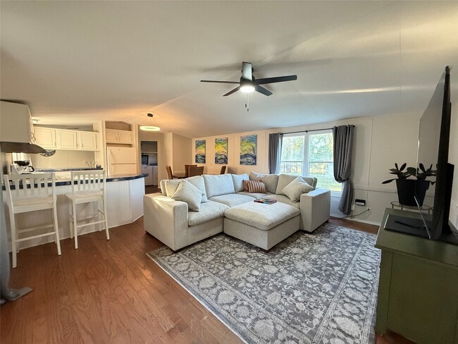 Photo - 3074 S Farm to Market 1486