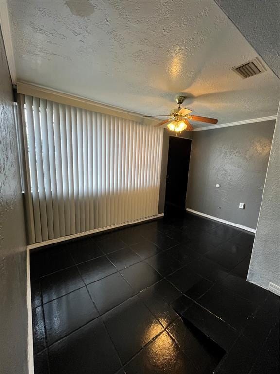 Photo - 918 W 11th St