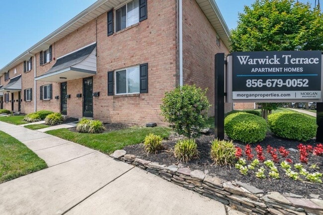 Warwick Terrace Apartment Homes