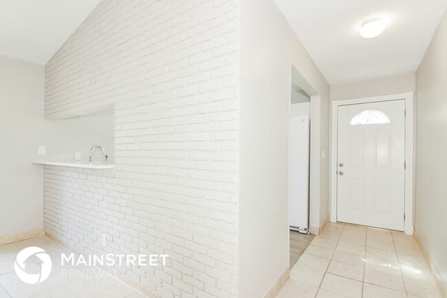 Photo - 1936 Pinehurst Dr