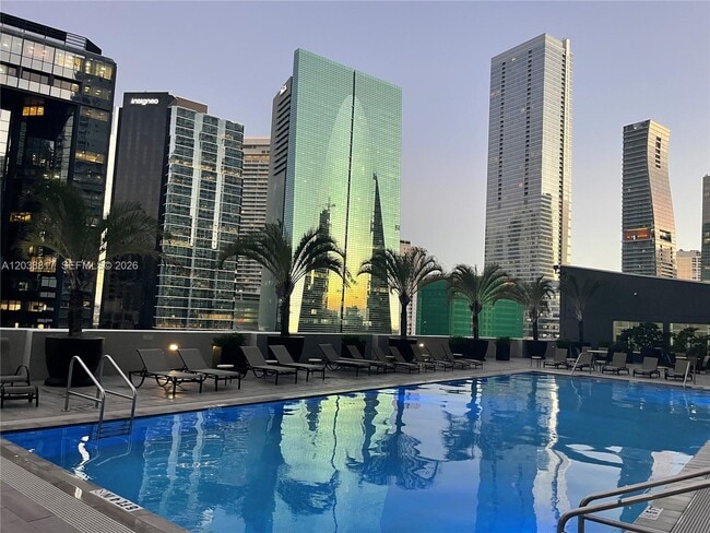Building Photo - 1250 S Miami Ave Unit 1410