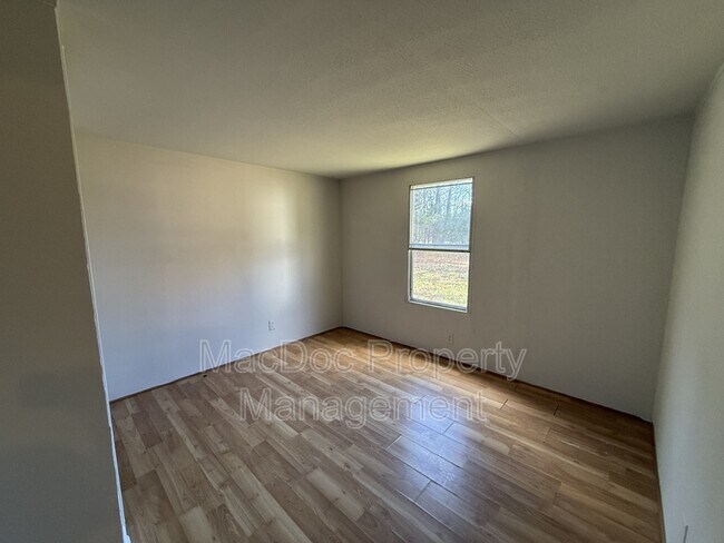 Photo - 3611 Shirleys Hill Rd