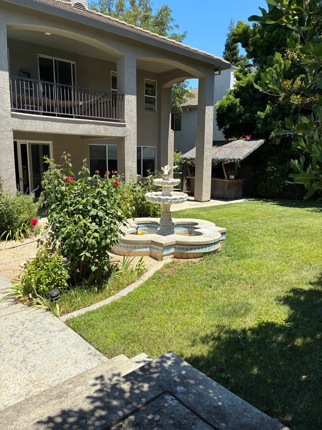 Photo - 2824 Buckminster Dr