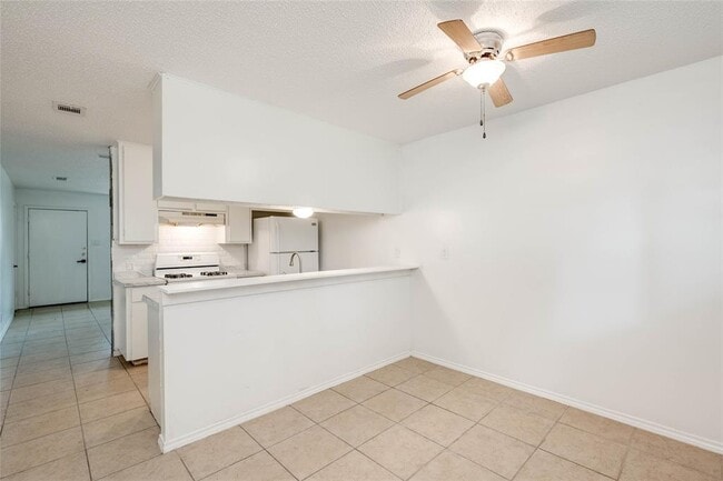 Photo - 3306 Dolphin Dr