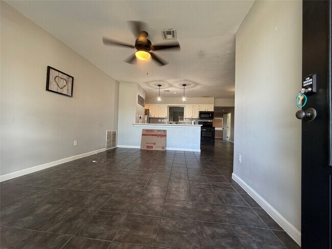 Photo - 2806 Pine St