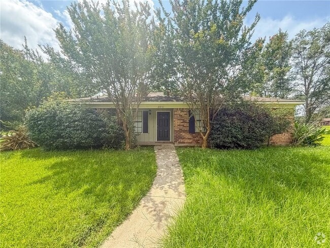 Building Photo - 8613 McAllister Dr Rental