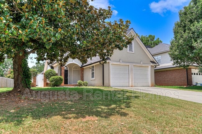 Photo - 208 Stonington Dr