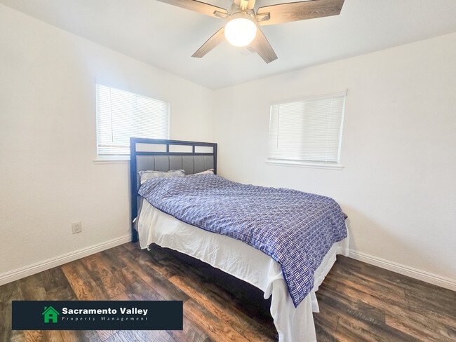 Photo - 7625 Lytle St