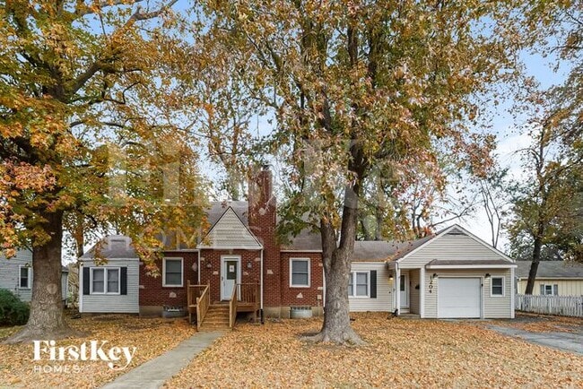 Building Photo - 1204 Highgrove Rd