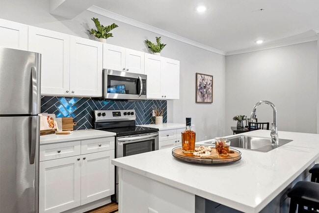 Atlantic Breeze Apartments