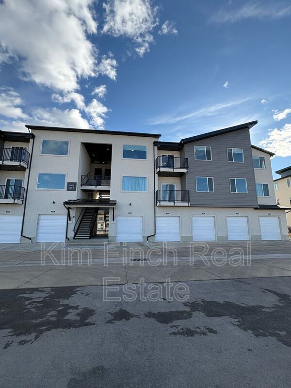 Photo - 844 S 200 E Unit #304