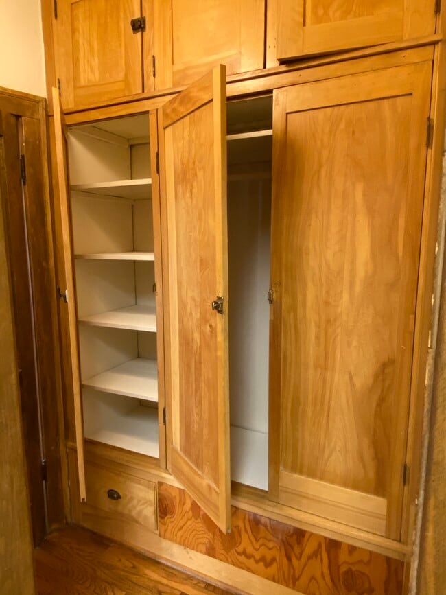 Photo - 2339 N. Geneva