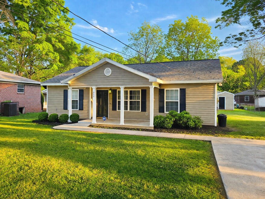 234 Clifton St