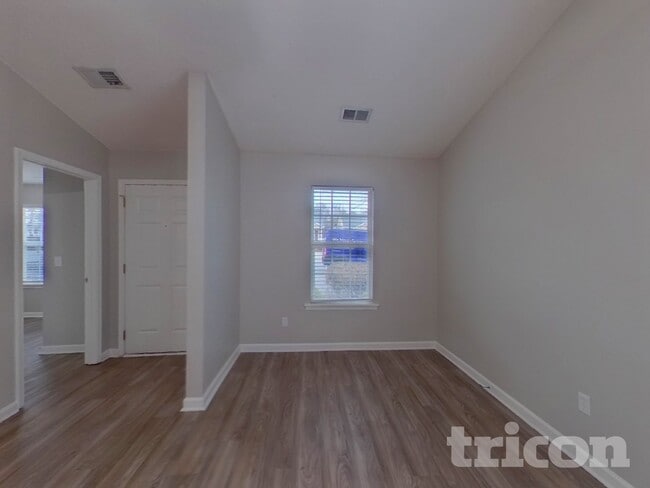 Photo - 538 Providence Crossing