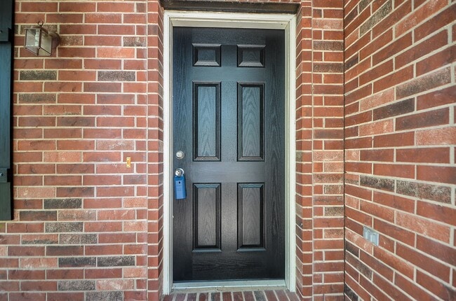 Photo - 10302 Deer Lodge Ct