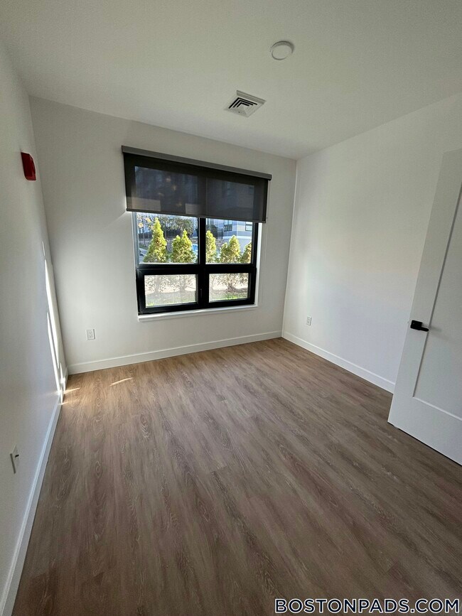 Photo - 199 Gardner St Unit 103