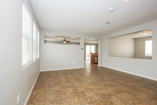 Photo - 6035 N Hidden Summit St