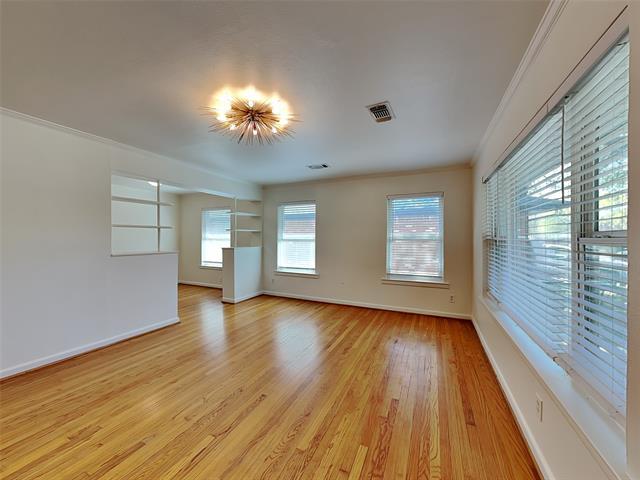 Photo - 2102 Elmwood Blvd