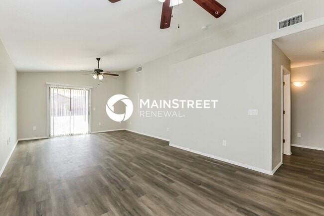 3 Bedroom Pet-Friendly Home in Tucson, AZ with Main Street Renewal
