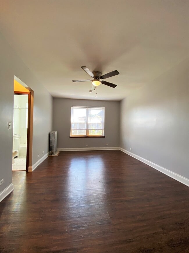 Photo - 4031 N Kenmore Ave Unit 409