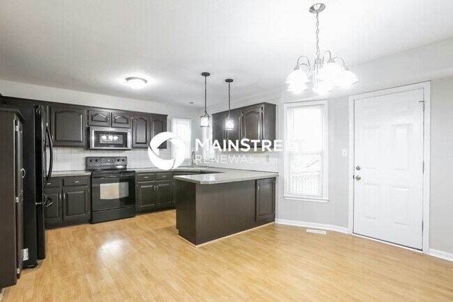 3 Bedroom Pet-Friendly Home in KEARNEY, MO with Main Street Renewal