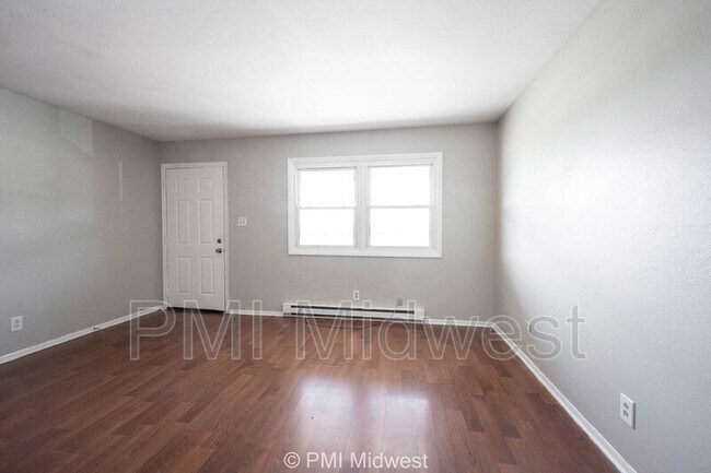 Photo - 2950 US-52 Unidad Apt 14