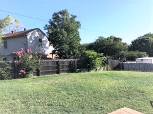 Photo - 307 Eichelberger Dr