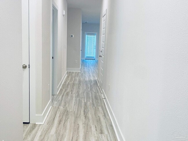 Photo - 9908 Starling Dr