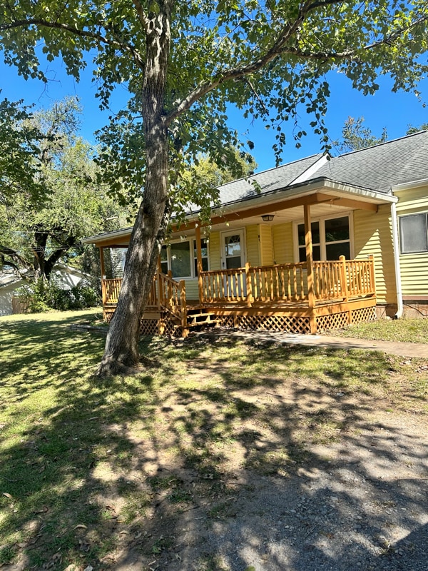 Photo - 61 Highland St NE