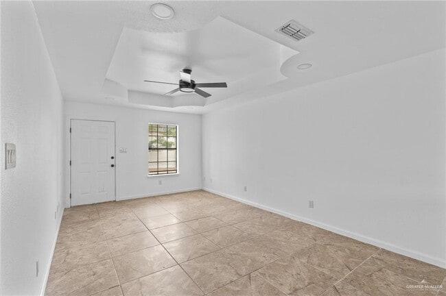 Photo - 14 E Peter St Unidad 3