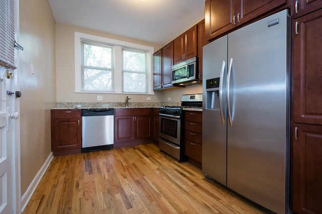 Photo - 7434 N. Artesian Ave.