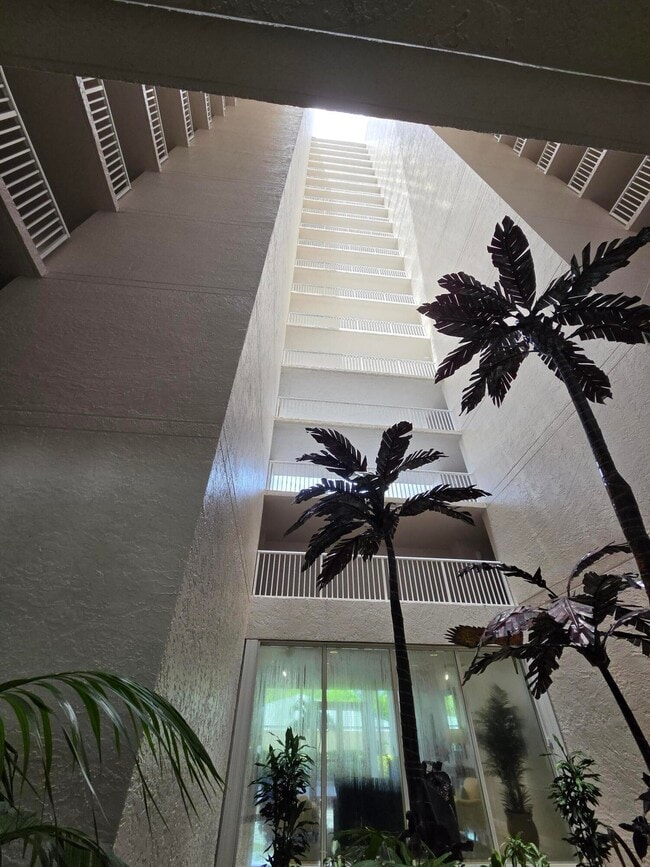 Building Photo - 5049 N Hwy A1A Unit 602