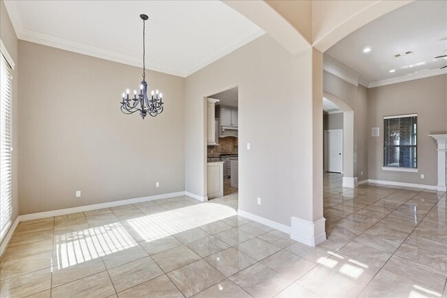 Photo - 160 Colonial Estates Dr