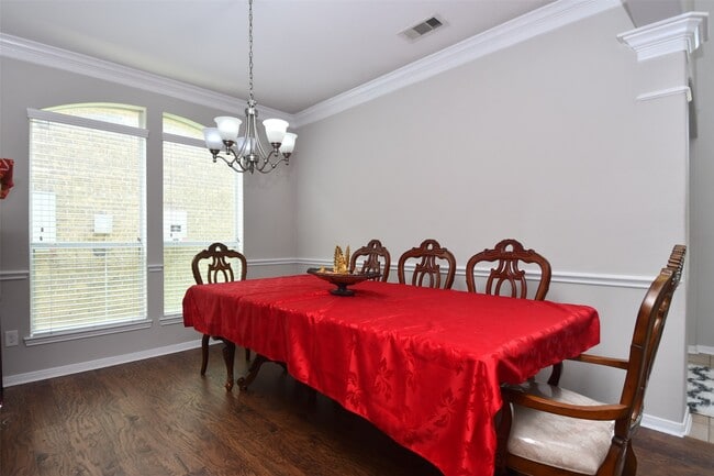 Photo - 6027 Opal Crest Ln