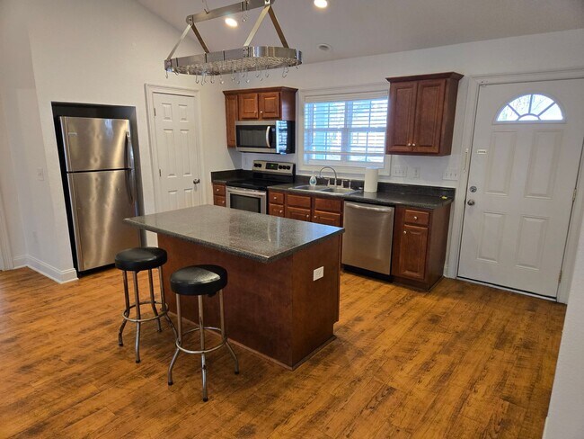 Photo - Eagles Landing 4 Bedroom/4 Bath condo Available for Fall 2026!! Unidad 59