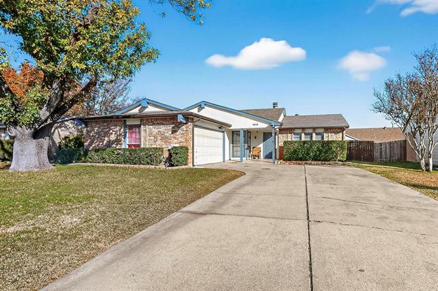 Photo - 5613 Powers St