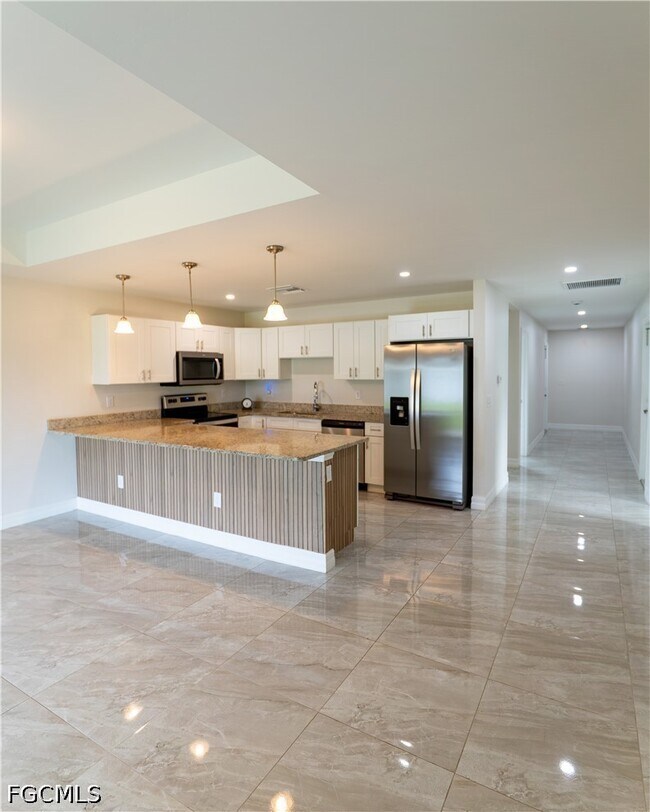 Photo - 941 Jaguar Blvd