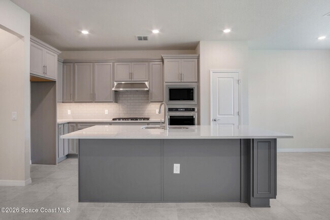 Photo - 10369 Pk Ests Ave