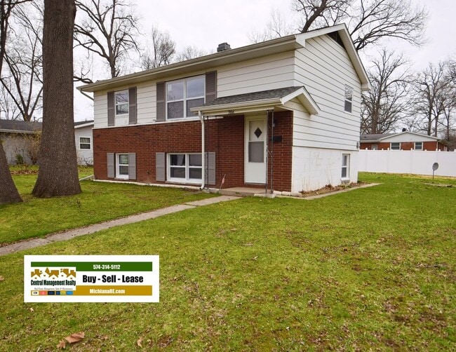 Building Photo - Remodeled 4 bedroom 2 bath home near Near Notre Dame