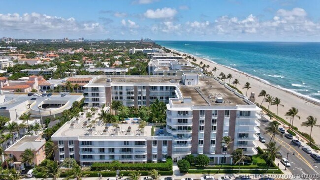 100 Worth Ave Unit 7