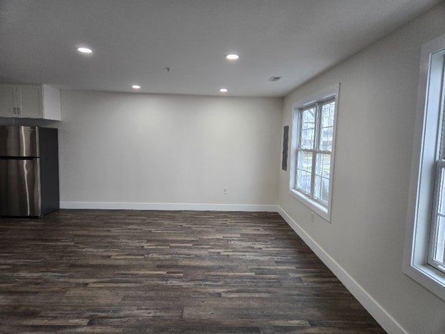 Photo - 2194 Central Ave Unit Apt 3